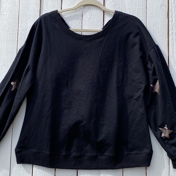 Sweatshirt Cropped with stars - Picture 2 of 13